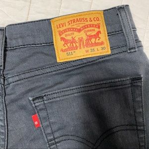 Men’s Levi’s 511’s